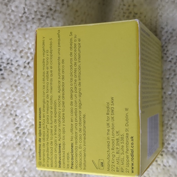Rodial Anti-Ageing Bee Venom Eye Cream, 25ml/0.80fl oz - Picture 10 of 13